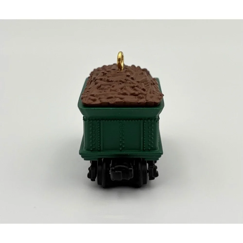 Hallmark Keepsake Ornament 2000 Lionel General Steam Locomotive The Tender Train